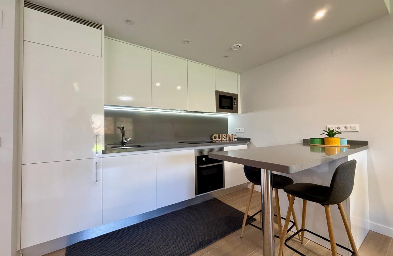 Återförsäljning -  - Villamartin