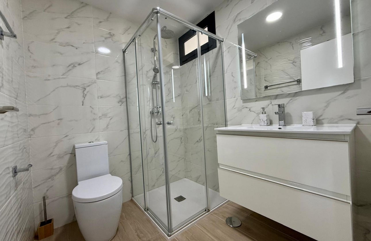 Återförsäljning -  - Villamartin