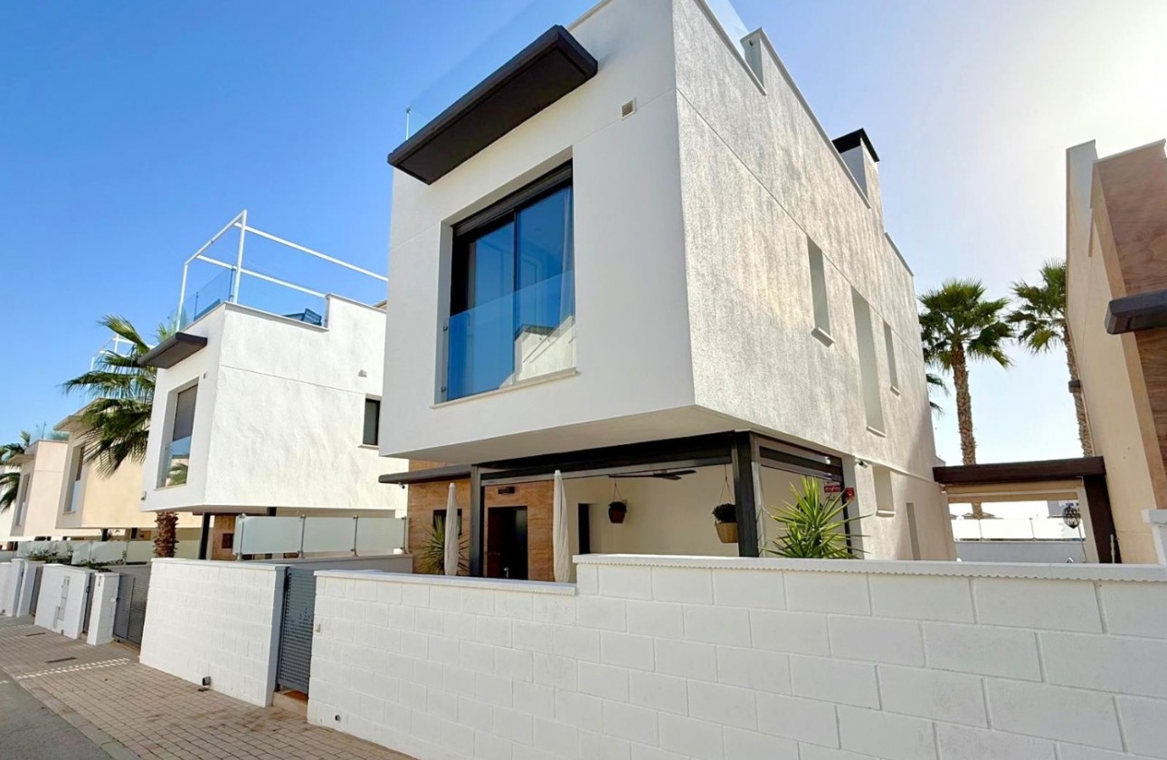 Reventa - Chalet - Orihuela Costa - Lomas de Cabo Roig