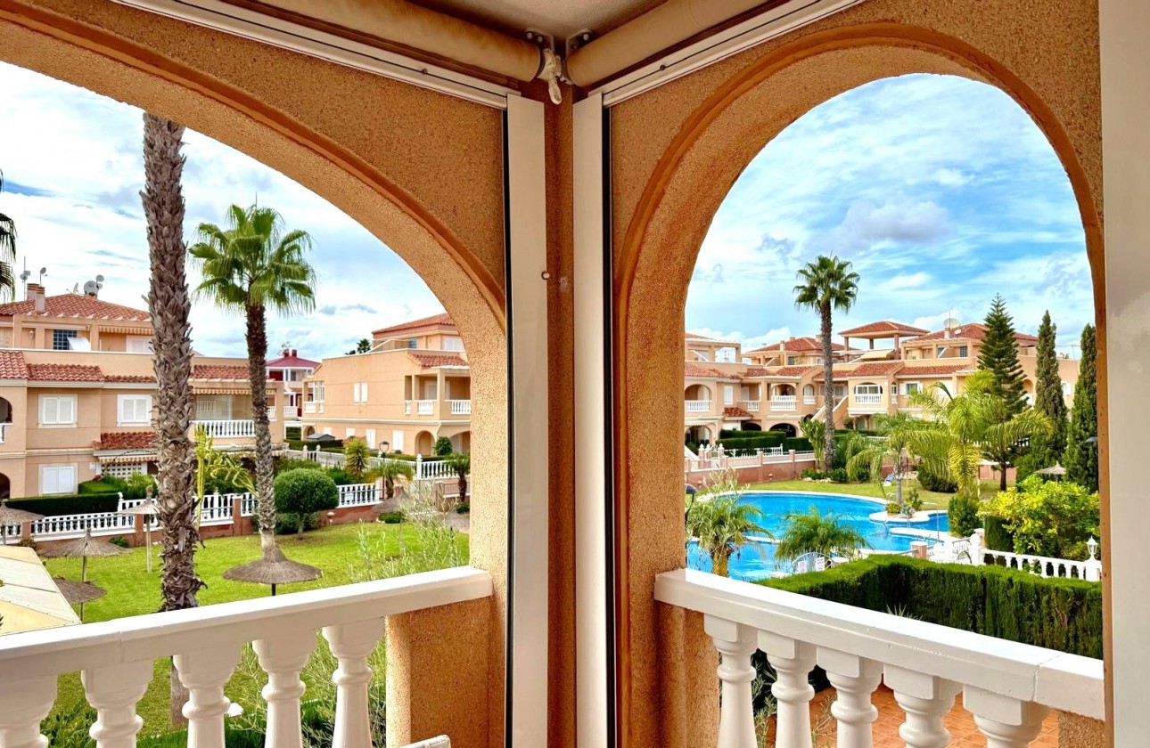Resale - Apartment - Orihuela Costa - Playa Flamenca
