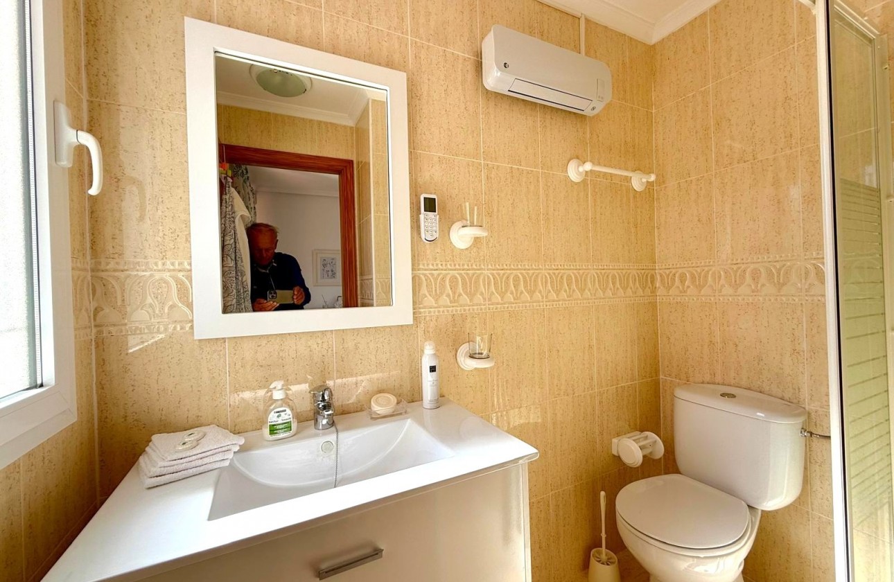 Resale - Apartment - Orihuela Costa - Playa Flamenca