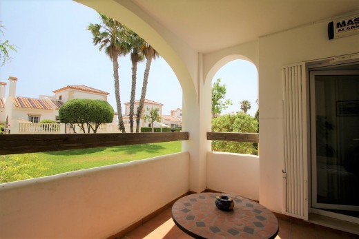 Resale - Apartment - Villamartin