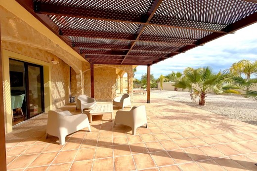 Resale - Villa - San Miguel De Salinas