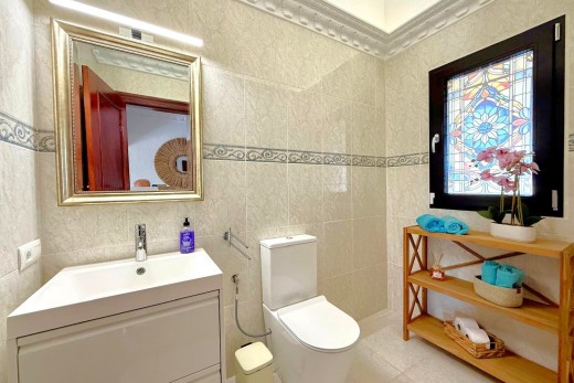 Resale - Villa - San Miguel De Salinas