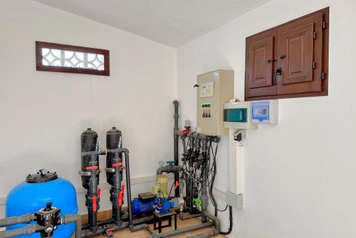 Resale - Villa - San Miguel De Salinas