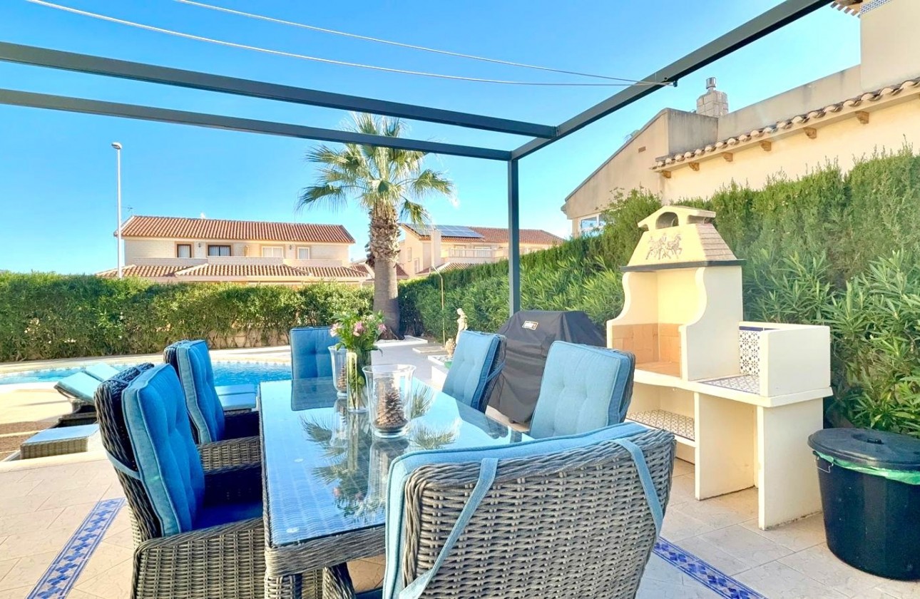 Reventa - Chalet - Orihuela Costa - Los Dolses