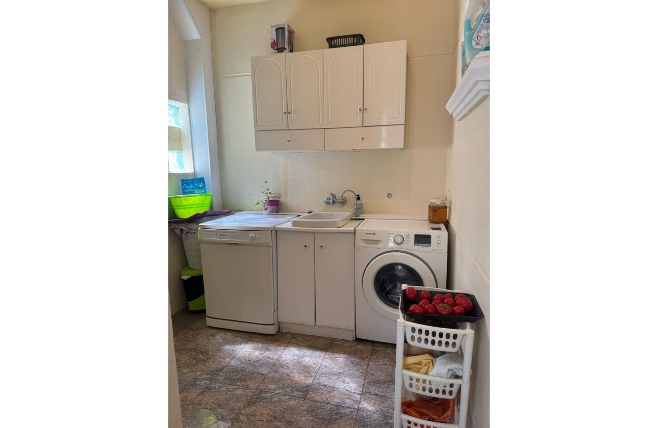 Reventa - Chalet - Play Flamenca