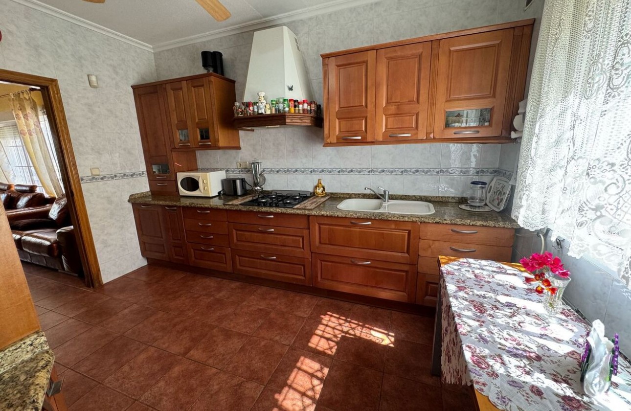 Reventa - Chalet - Play Flamenca