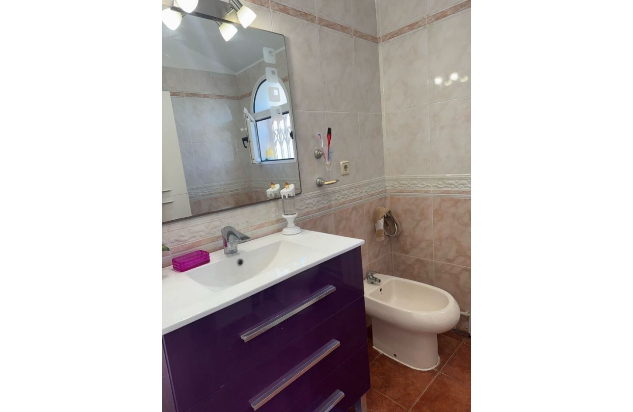 Reventa - Chalet - Play Flamenca