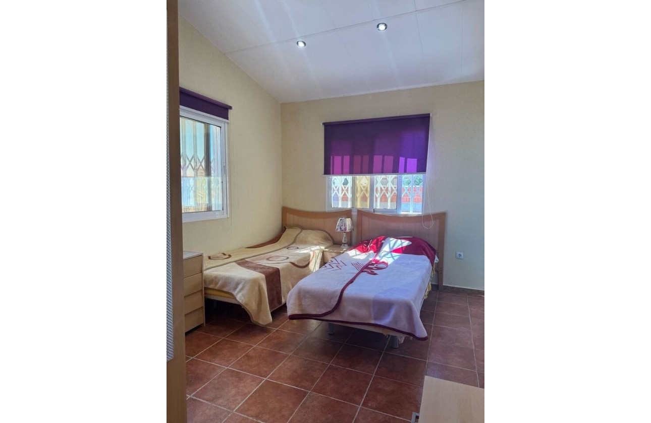 Reventa - Chalet - Play Flamenca