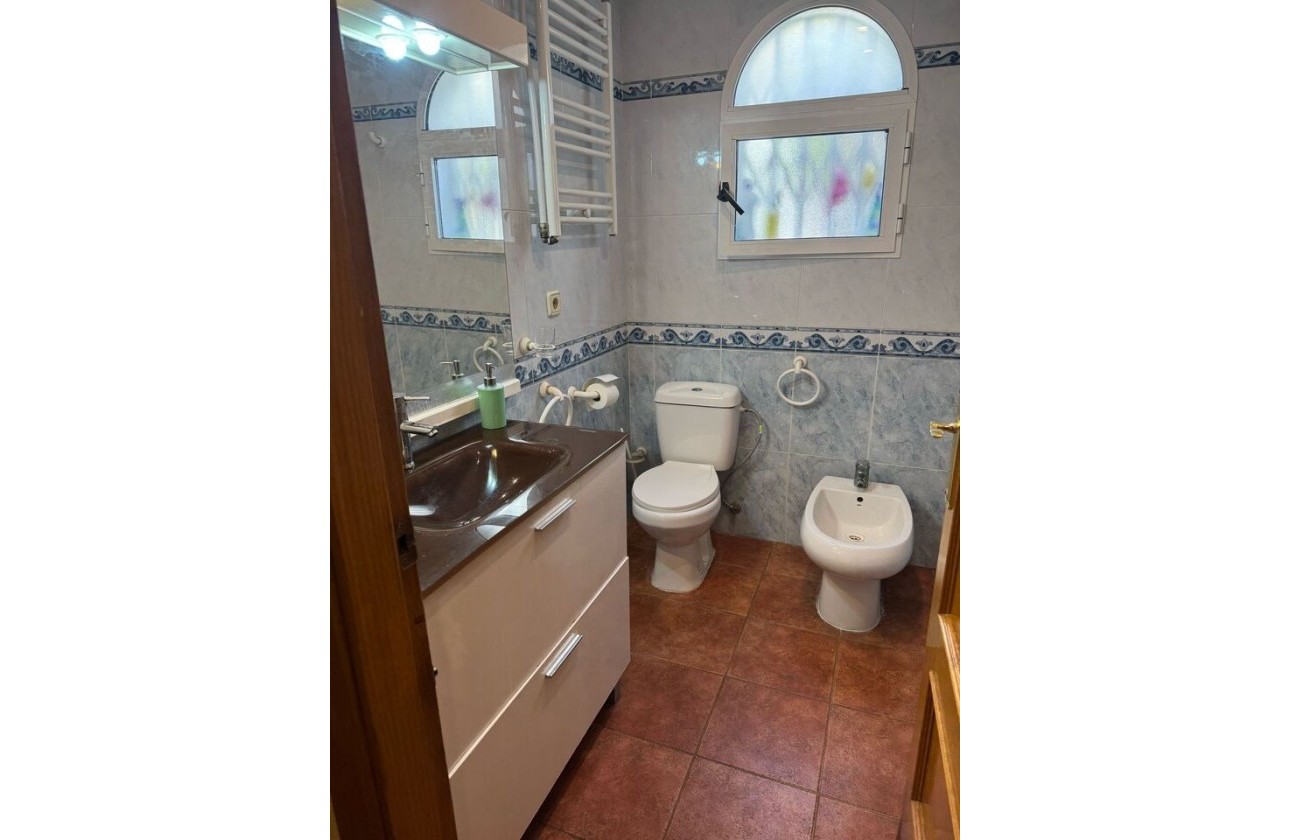 Reventa - Chalet - Play Flamenca