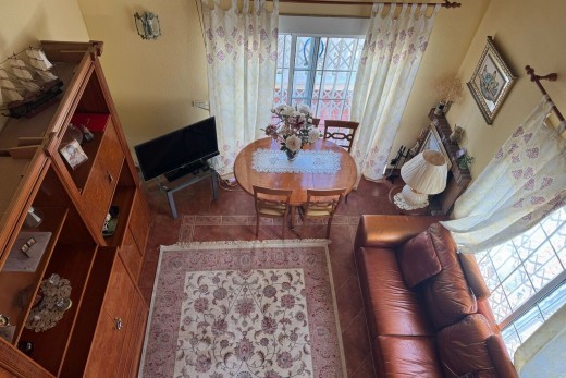 Reventa - Chalet - Play Flamenca