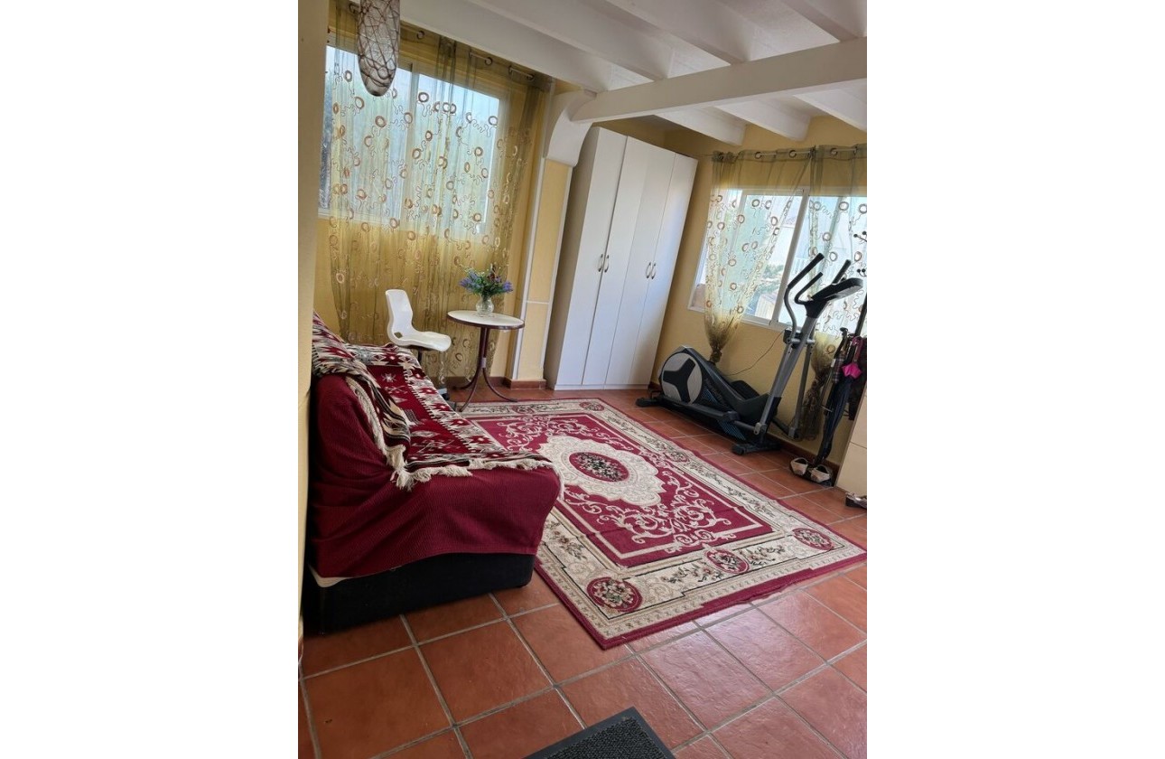 Reventa - Chalet - Play Flamenca