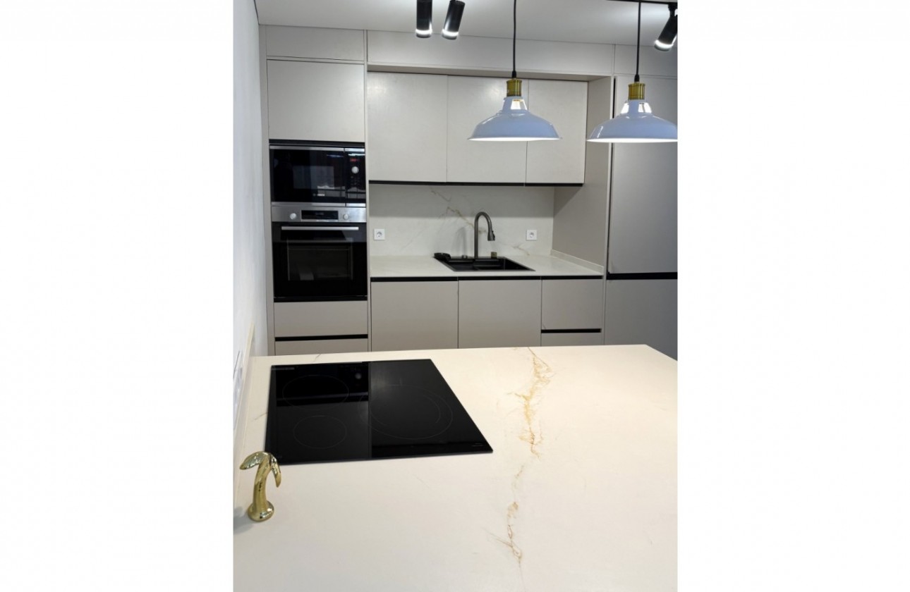 Resale - Apartment - Torrevieja