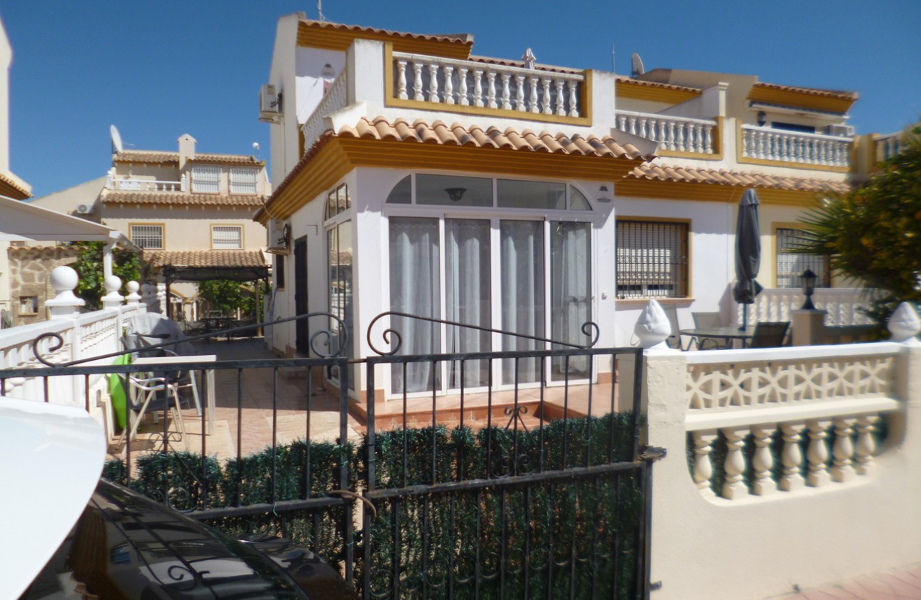 Reventa - Semi Detached Villa - Playa Flamenca