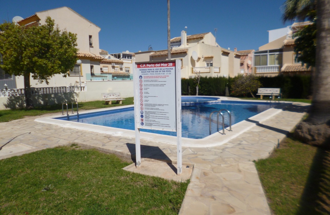 Reventa - Semi Detached Villa - Playa Flamenca