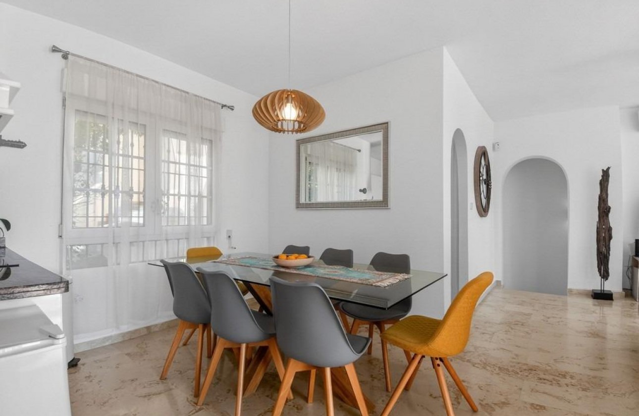 Reventa - Chalet - Orihuela Costa - Las Ramblas