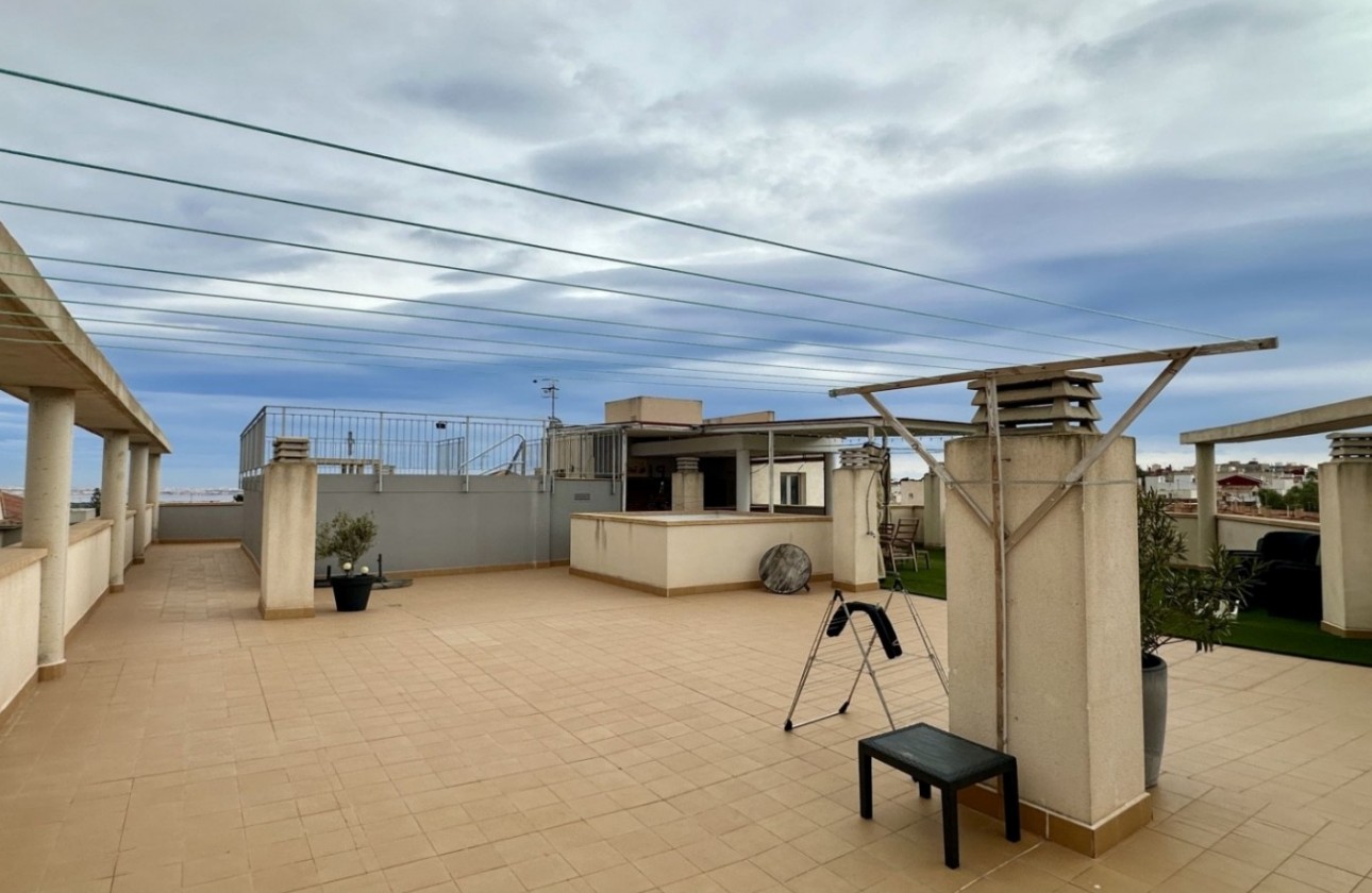 Reventa - Apartamento - San Miguel de Salinas