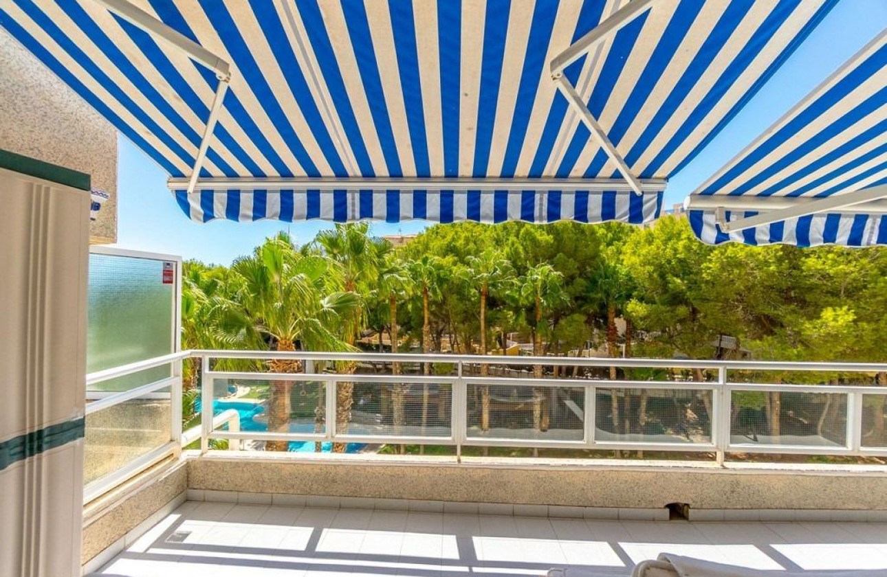 Reventa - Apartamento - Orihuela Costa - Altos de Campoamor