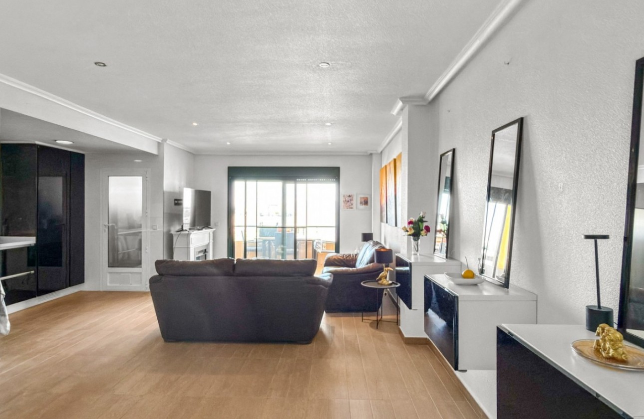 Reventa - Apartamento - Orihuela Costa - Lomas de Campoamor