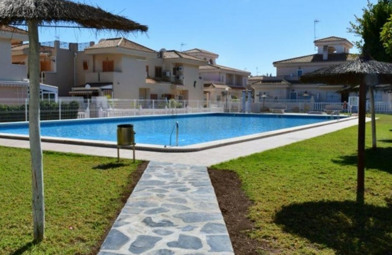 Resale - Townhouse - Orihuela Costa - Playa Flamenca