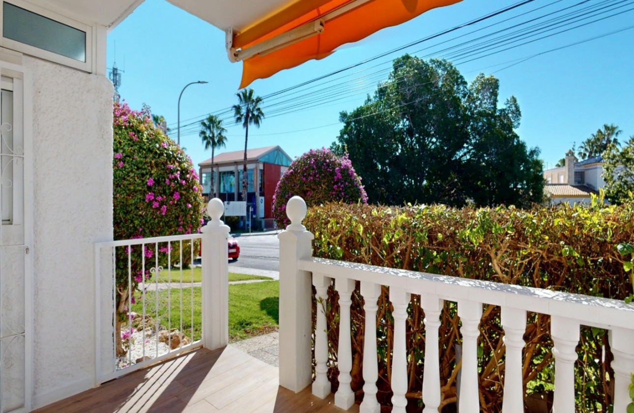 Reventa - Apartamento - Orihuela Costa - Villamartín