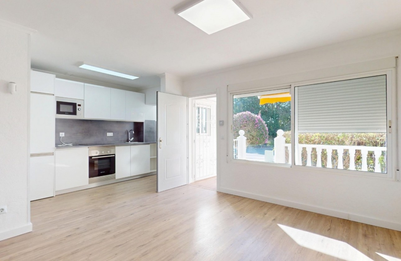 Reventa - Apartamento - Orihuela Costa - Villamartín