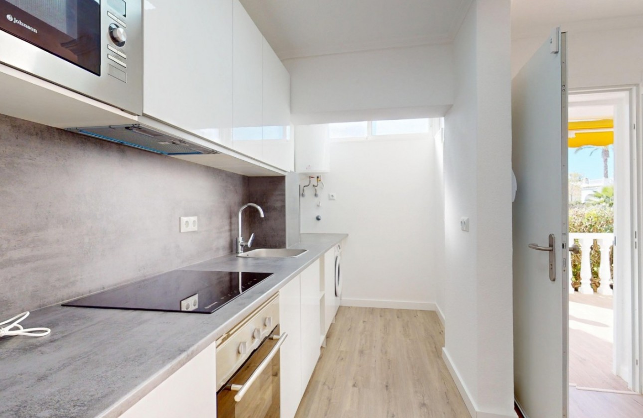 Reventa - Apartamento - Orihuela Costa - Villamartín