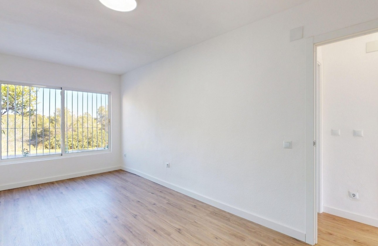 Reventa - Apartamento - Orihuela Costa - Villamartín