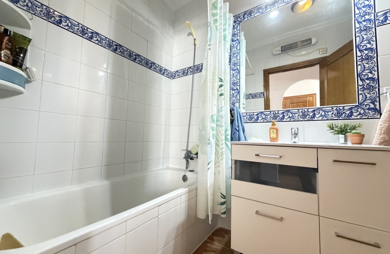 Resale - Bungalow - La Zenia