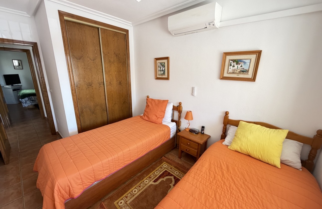 Resale - Bungalow - La Zenia