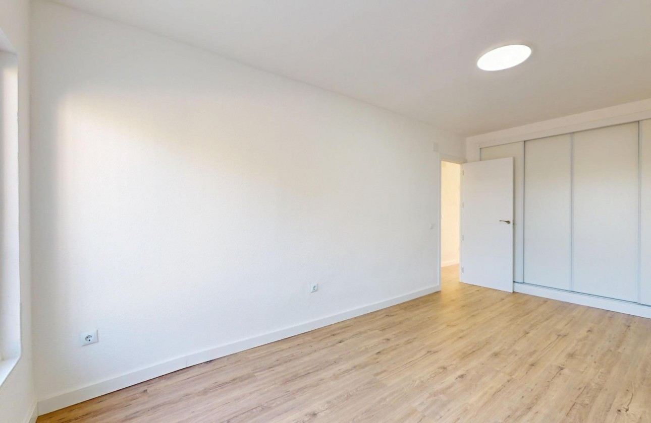 Resale - Bungalow - Orihuela Costa - Villamartín-Las Filipinas