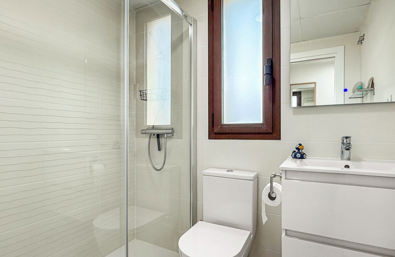 Resale - Apartment - Cartagena - Playa Honda-Playa Paraíso