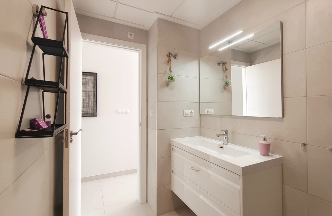 Reventa - Apartment / Flat - Los Altos - Torrevieja