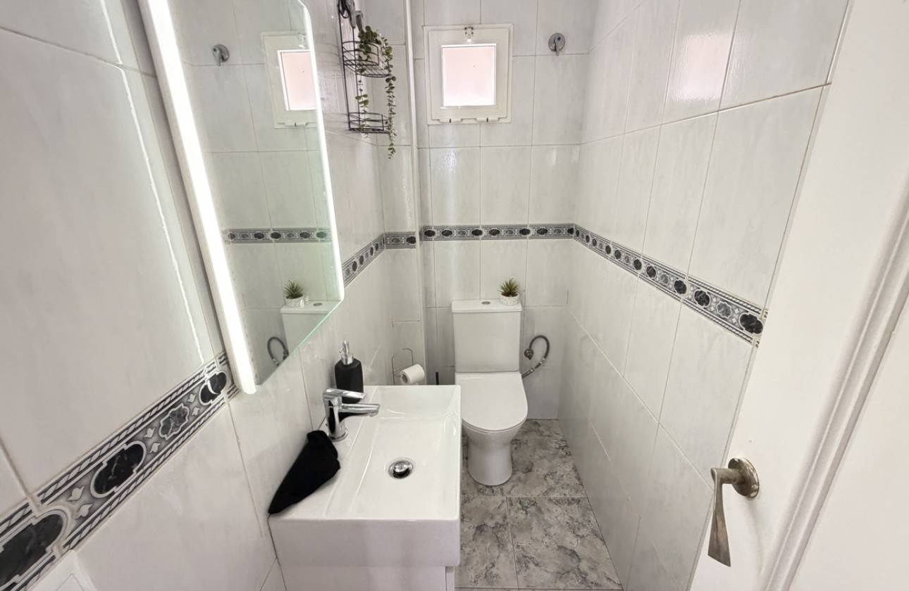 Återförsäljning -  - La Zenia