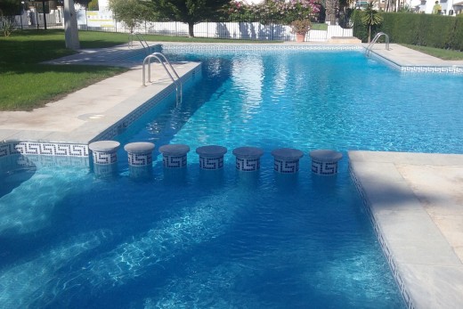 Resale - Villa - Villamartin