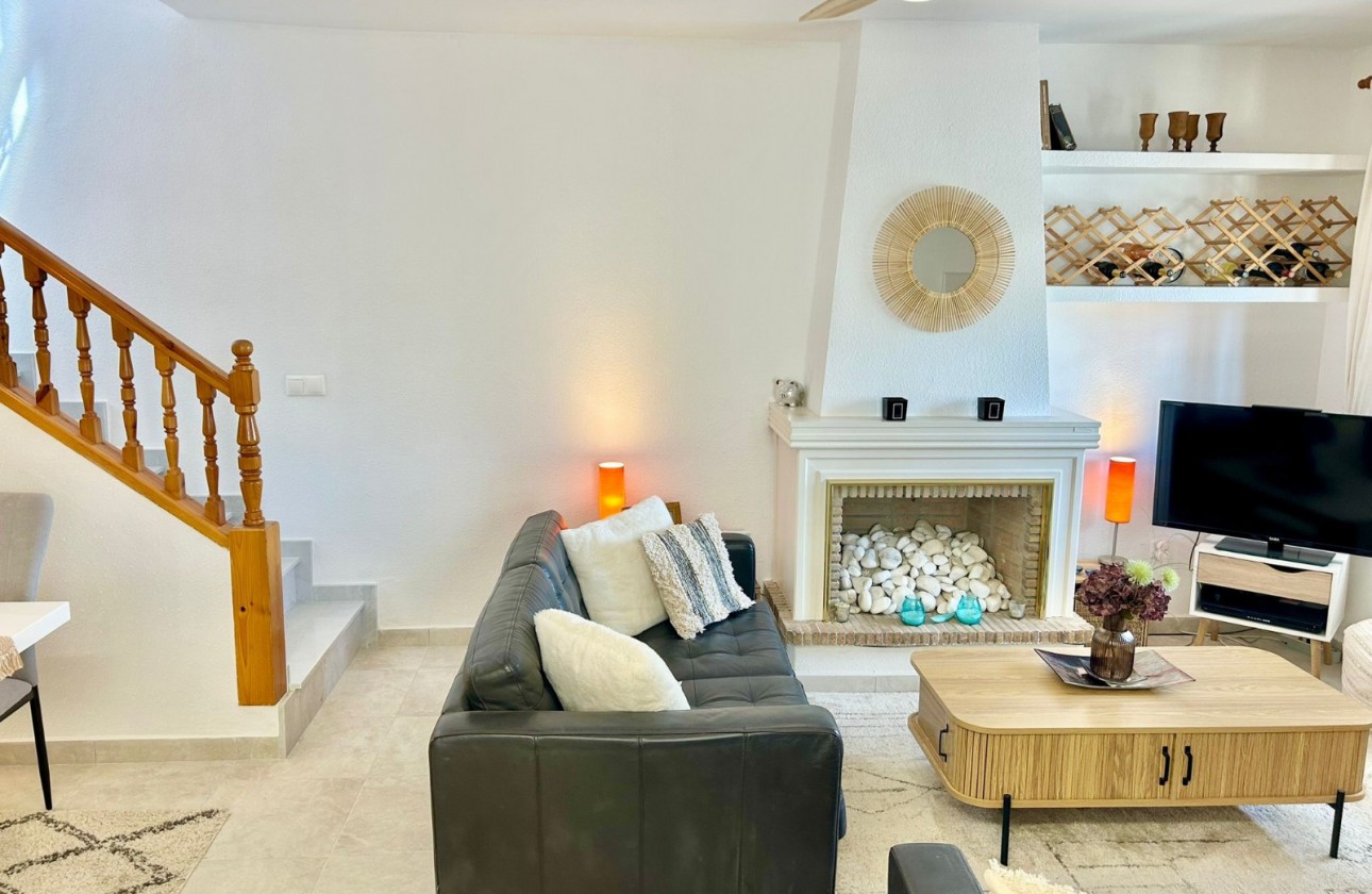 Resale - Villa - Villamartin