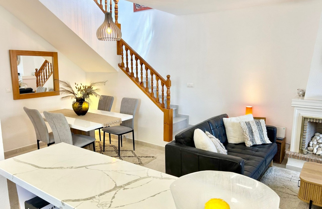 Resale - Villa - Villamartin