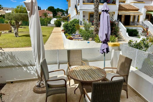 Resale - Villa - Villamartin