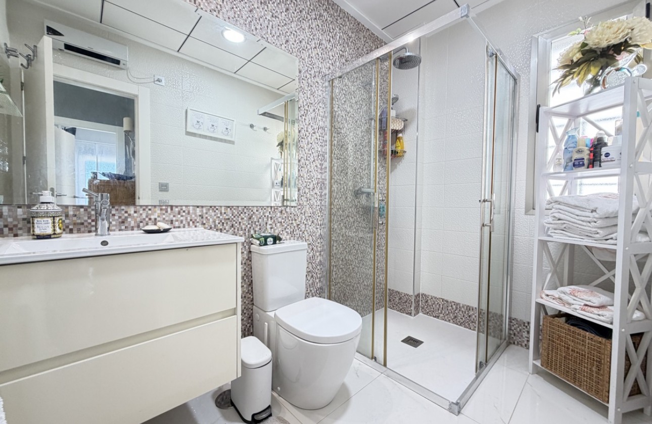 Återförsäljning -  - Villamartin