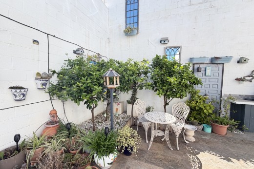 Återförsäljning -  - Villamartin