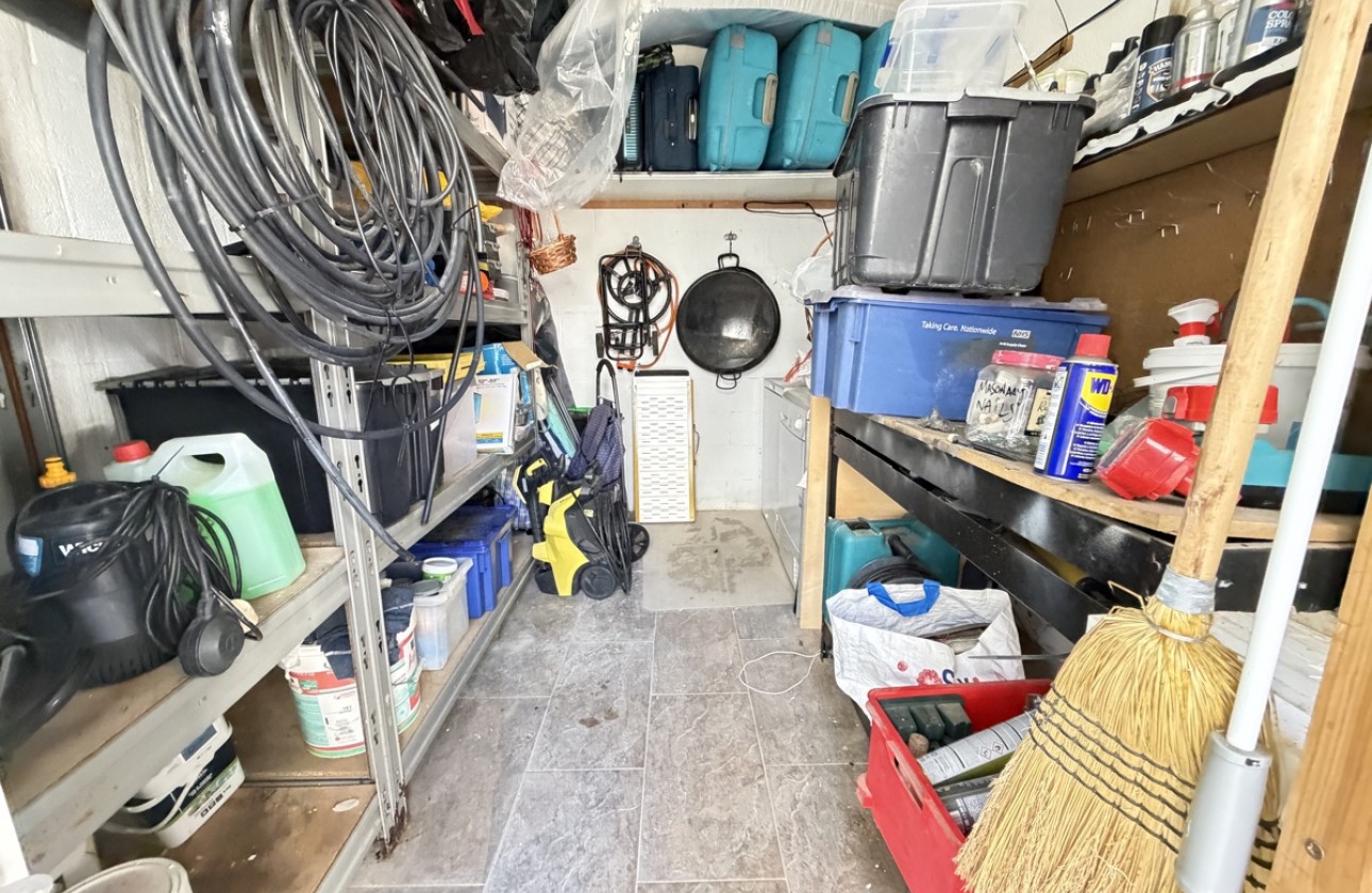 Återförsäljning -  - Villamartin