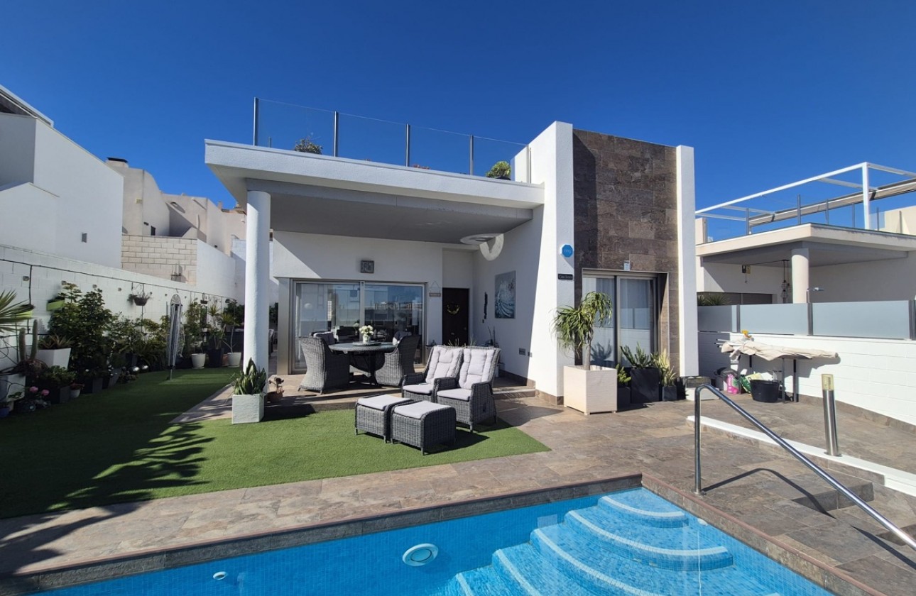 Återförsäljning -  - Villamartin