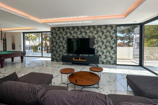 Resale - Villa - Villamartin