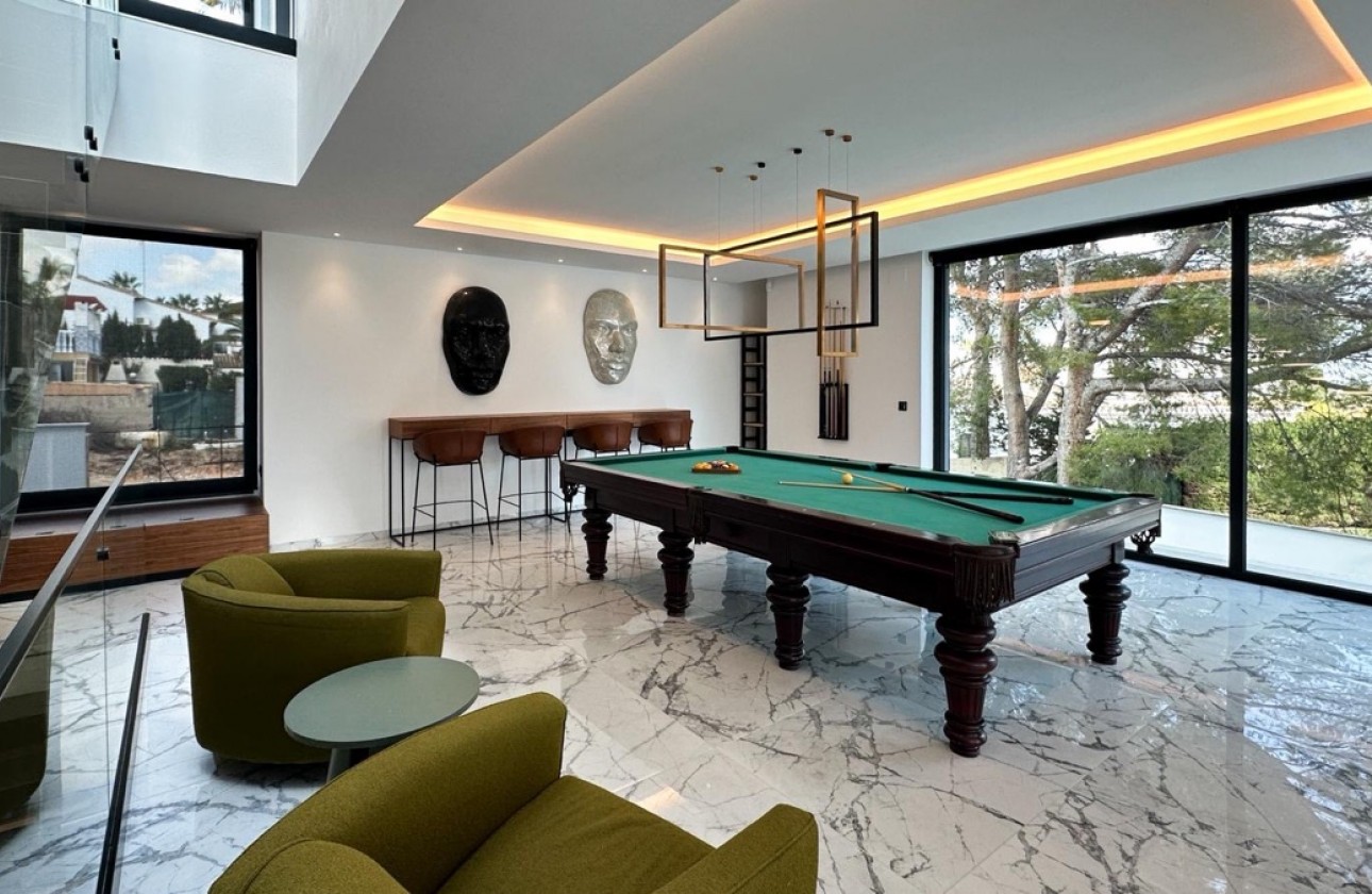 Resale - Villa - Villamartin