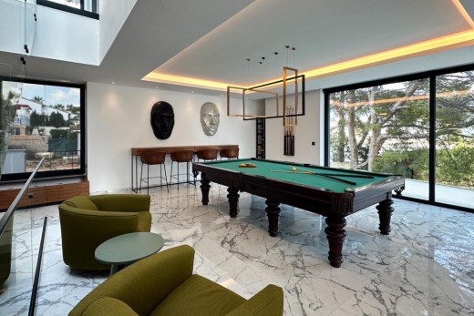 Resale - Villa - Villamartin