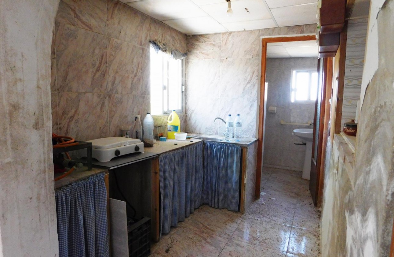 Resale - finca - Torremendo