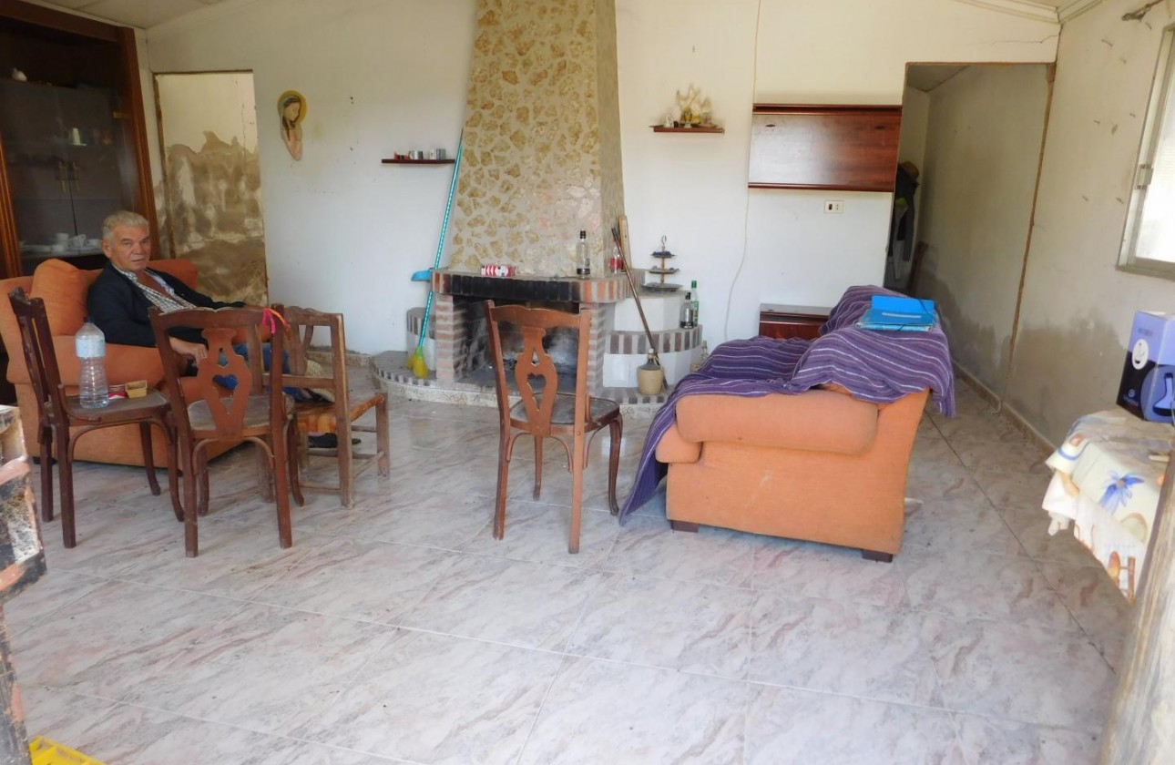 Resale - finca - Torremendo