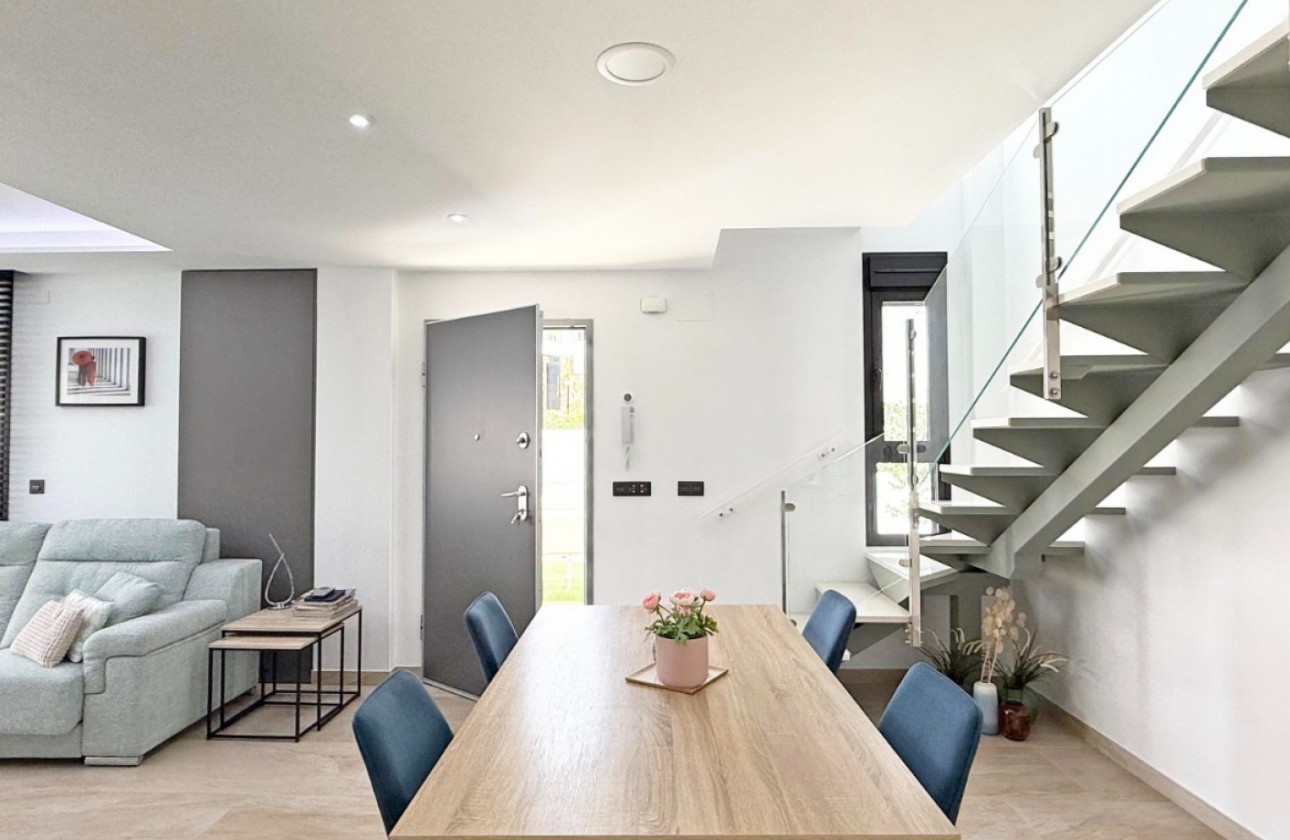 Resale - Detached Villa - Orihuela Costa - Villamartín