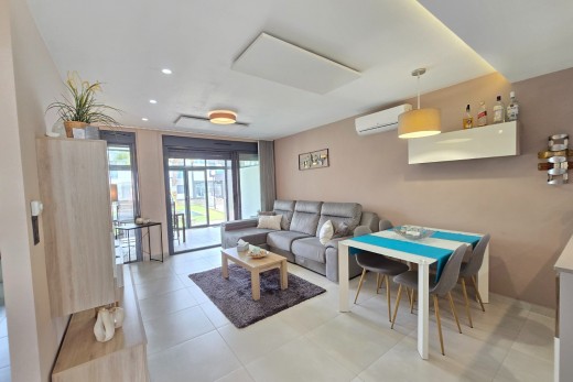 Reventa - Apartment / Flat * - Orihuela Costa * - Punta Prima *